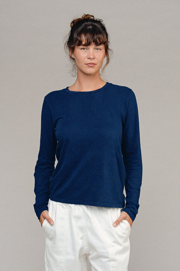 Encanto Long Sleeve Tee | Jungmaven Hemp Clothing & Accessories / model_desc: Sydney is 5’8” wearing S