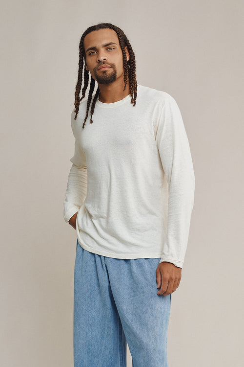 Jung Long Sleeve Tee | Jungmaven Hemp Clothing & Accessories / model_desc: Davon is 6’0” wearing L