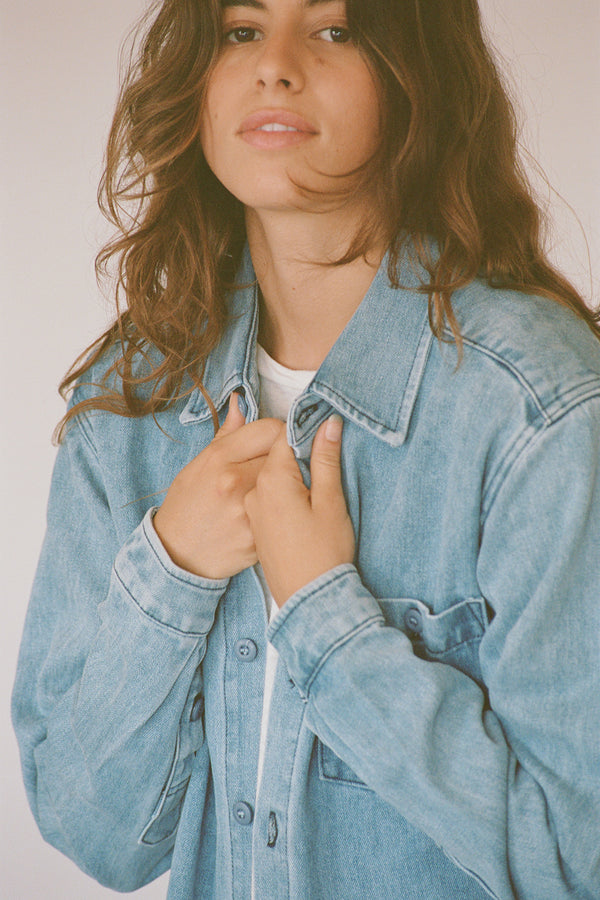 Denim Curved Hem Topanga Shirt | Jungmaven Hemp Clothing & Accessories / Color: